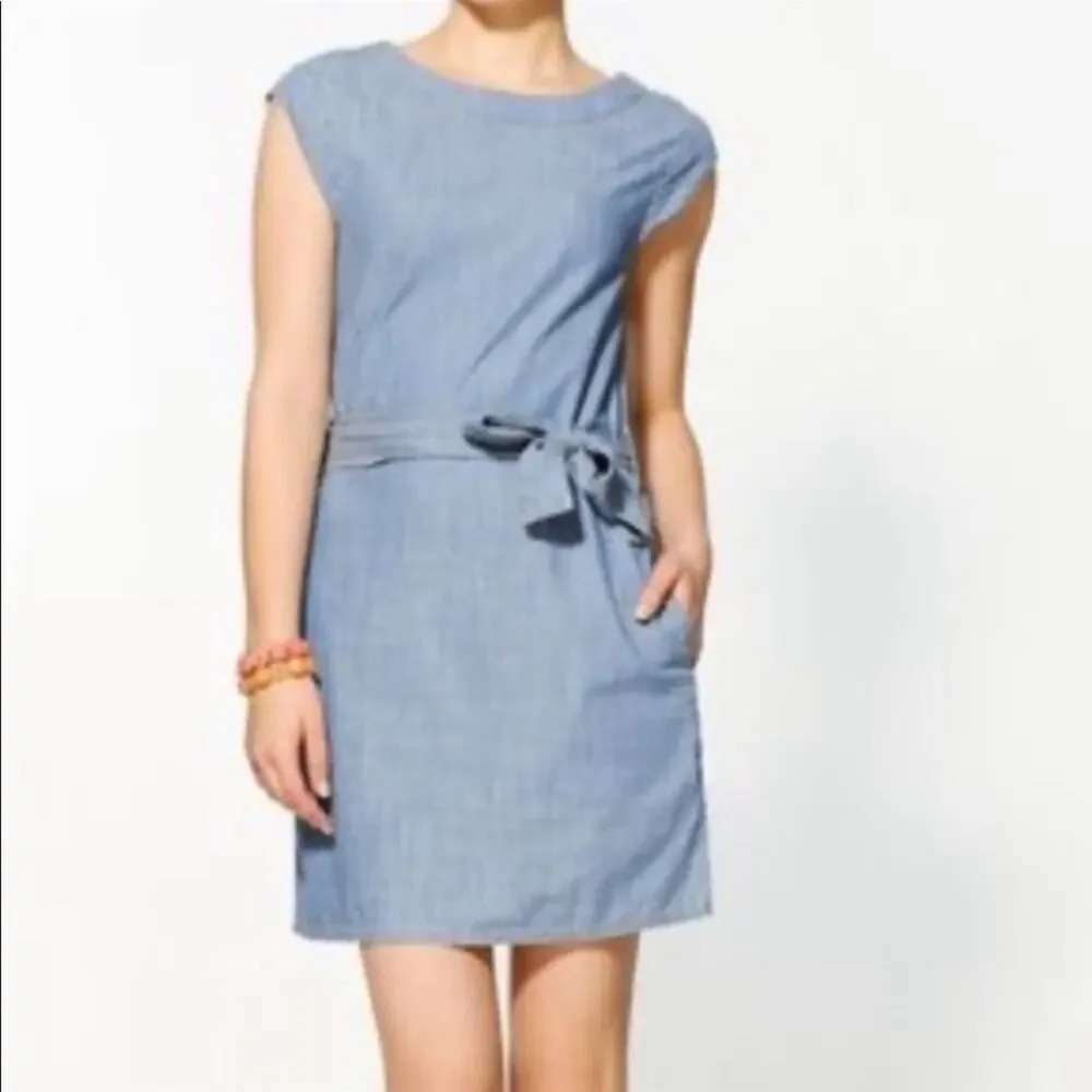 Hive & Honey Blue Chambray Shift Summer Dress Belted Medium 🔥